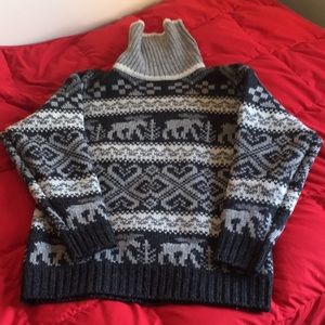 Eddie Bauer 100% Wool Sweater